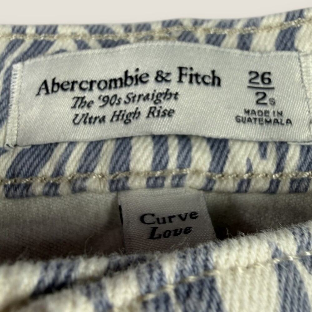 Abercrombie Curve Love 90s Straight‎ Jeans 26 2S Ultra High Rise Blue Zebra - Picture 2 of 6